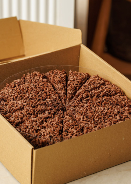 Amória Chocolate Handmade Cake