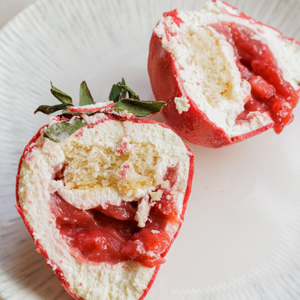 Fruitcake Strawberry