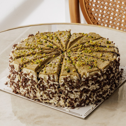 Amória Pistache Chocolate Handmade Cake